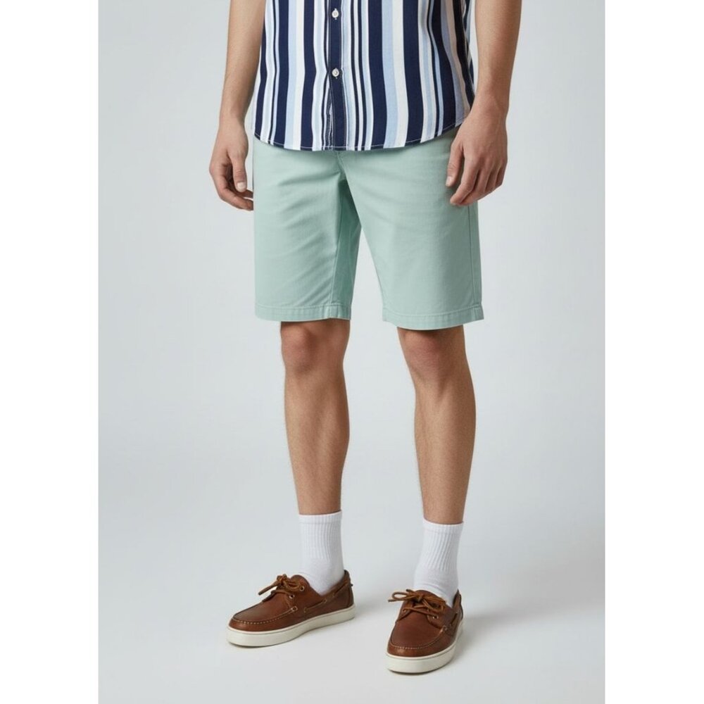 Old Navy Mens Slim Fit Light Aqua Cotton Shorts Size 31